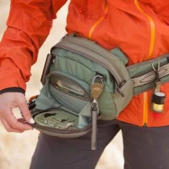Fishpond Arroya Chest Pack Tortuga -Fishing Equipment Shop Fishpond Arroya Chest Pack Tortuga ACP T fishpond arroyo chest pack use 1