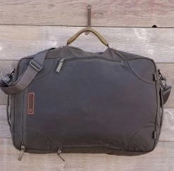 Fishpond Half Moon Weekender Peat Moss -Fishing Equipment Shop Fishpond Half Moon Weekender Peat Moss HMB PM half moon weekender 7