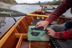 Fishpond Thunderhead Submersible Pouch Yucca -Fishing Equipment Shop Fishpond Thunderhead Submersible Pouch Yucca THP Y 105a9707 1