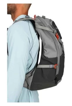 Simms Freestone Backpack Shadow Green -Fishing Equipment Shop Simms Freestone Backpack Shadow Green 12354 082 00 freestone backpack shadow green1