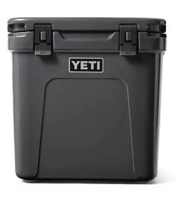 YETI Roadie 48 Wheeled Cool Box Charcoal 22 YETI Roadie 48 Wheeled Cool Box Charcoal -Fishing Equipment Shop YETI Roadie 48 Wheeled Cool Box Charcoal SKU 0121 CHA sku 0121 cha 3