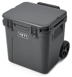 YETI Roadie 48 Wheeled Cool Box Charcoal 23 YETI Roadie 48 Wheeled Cool Box Charcoal -Fishing Equipment Shop YETI Roadie 48 Wheeled Cool Box Charcoal SKU 0121 CHA sku 0121 cha 4