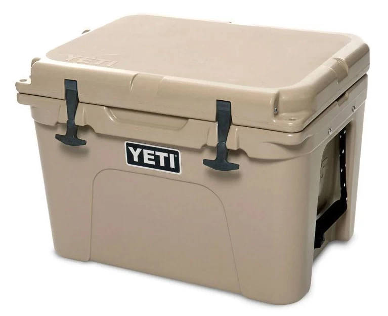 YETI Tundra 35 Cool Box Tan 2 YETI Tundra 35 Cool Box Tan - Image 2